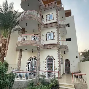 Appartamento Full Moon House, Luxor